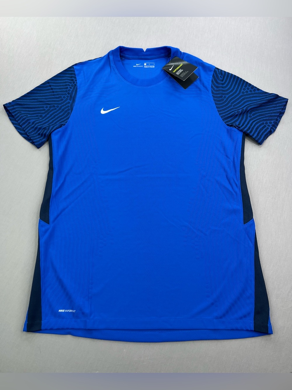 NIKE DRI-FIT ADV VAPORKNIT III SLIM FIT SOCCER JERSEY